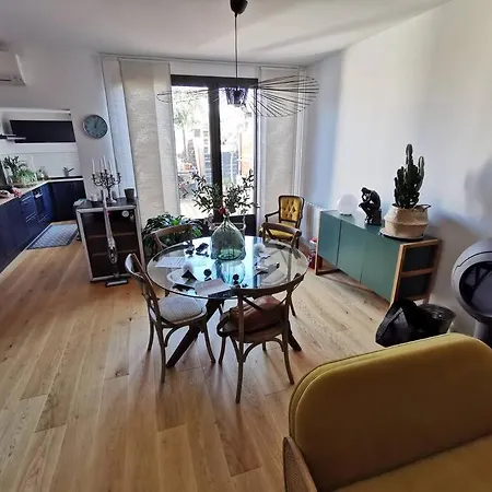 Apartment Standing, Calm & Confort. *