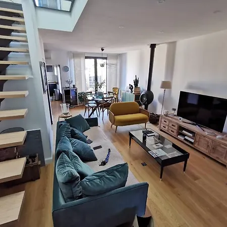 Standing, Calm & Confort. *