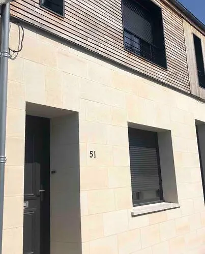 Standing, Calm & Confort. *